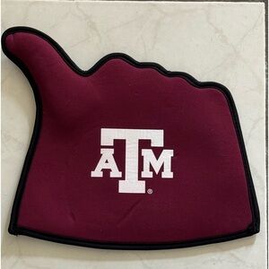 A&M Neoprene Foam "gig 'em" Fan Mitt
